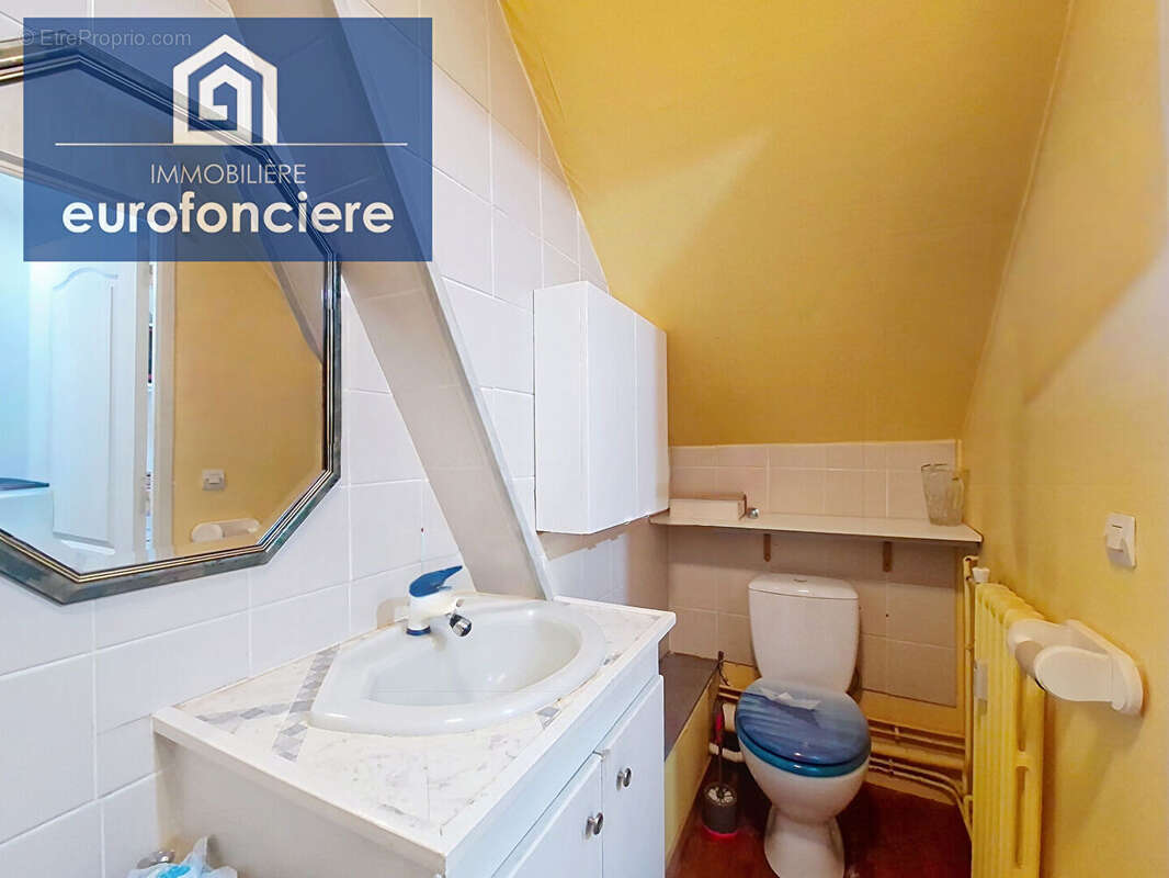 Appartement à LA CHAPELLE-SAINT-LUC