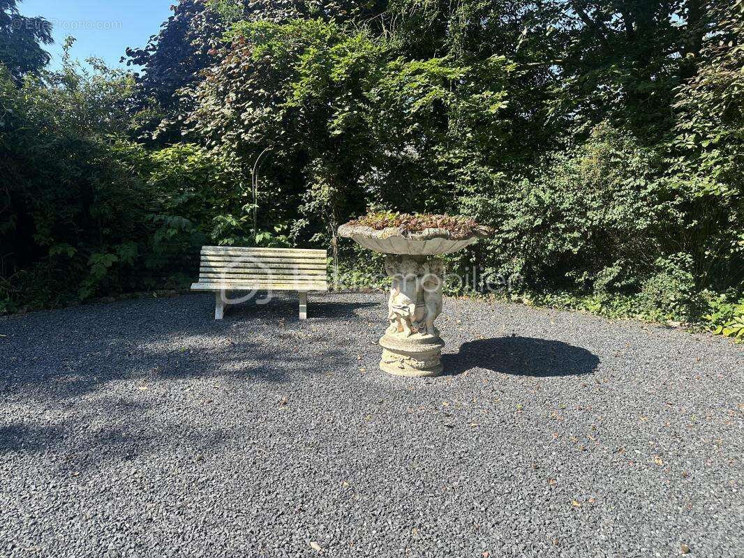 Maison de maître 5 chambres, parc et piscine - photo 11