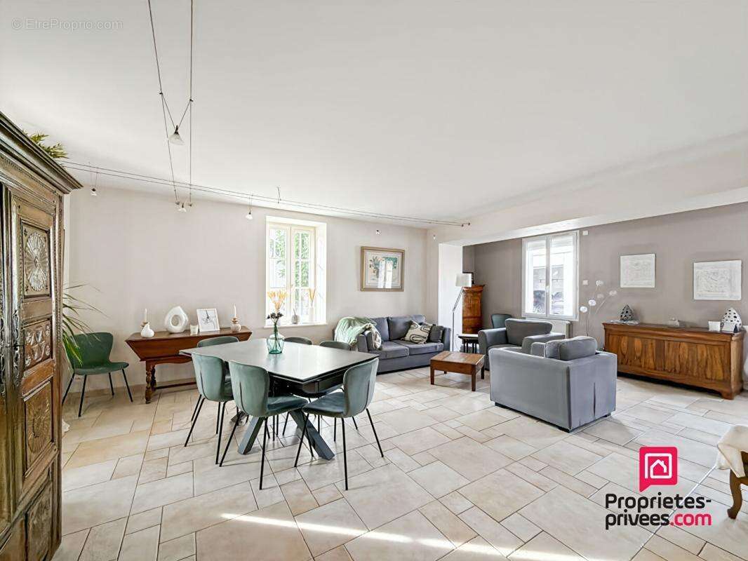 Propriété  avallon centre - photo 3