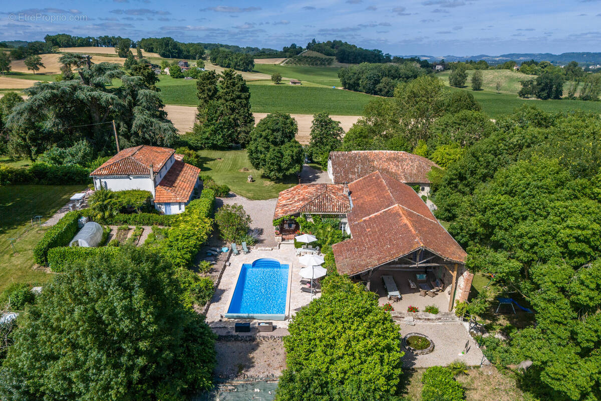 Maison à LE TEMPLE-SUR-LOT
