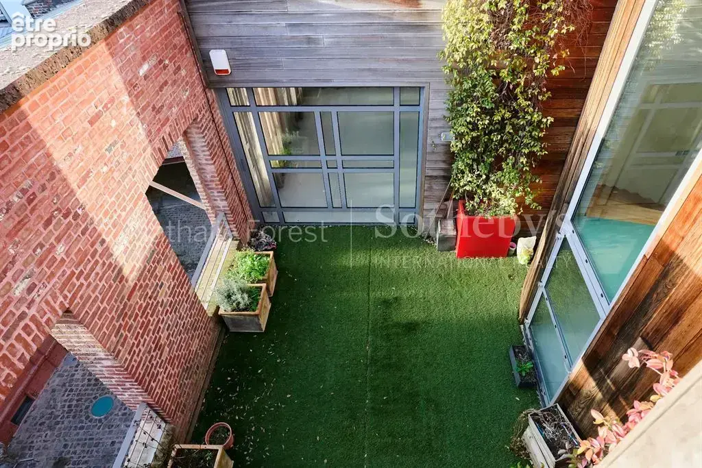 Vieux Lille , splendide Penthouse type 5 de 320 m2 , 3 terrasses , garage. - photo 9