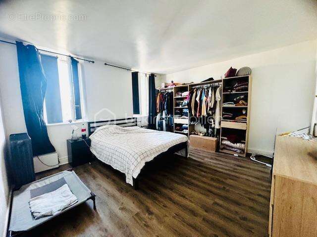 Appartement à MANSLE