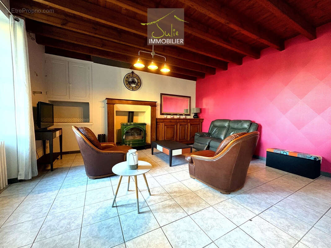 Maison à SAINT-ANDRE-SUR-SEVRE