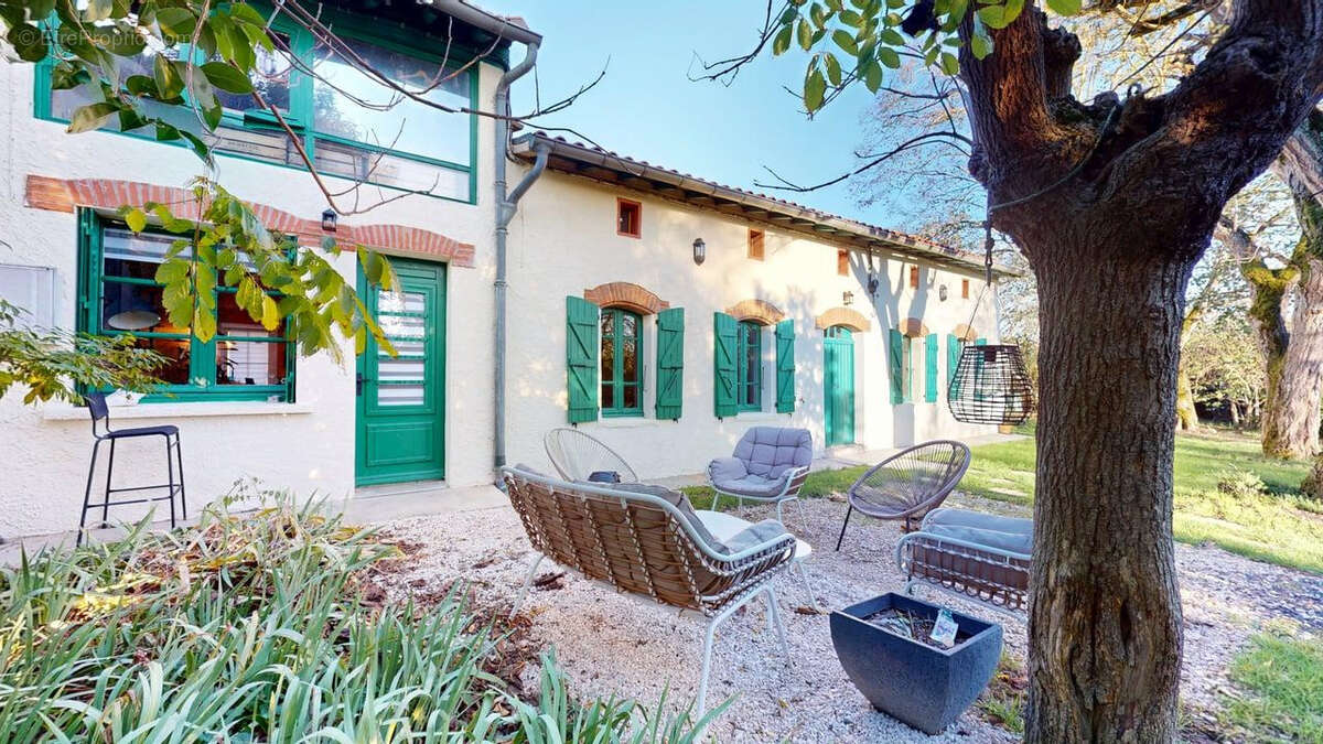 Maison à LABARTHE-SUR-LEZE