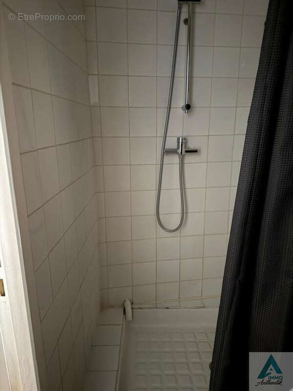 Appartement à ROQUEVAIRE