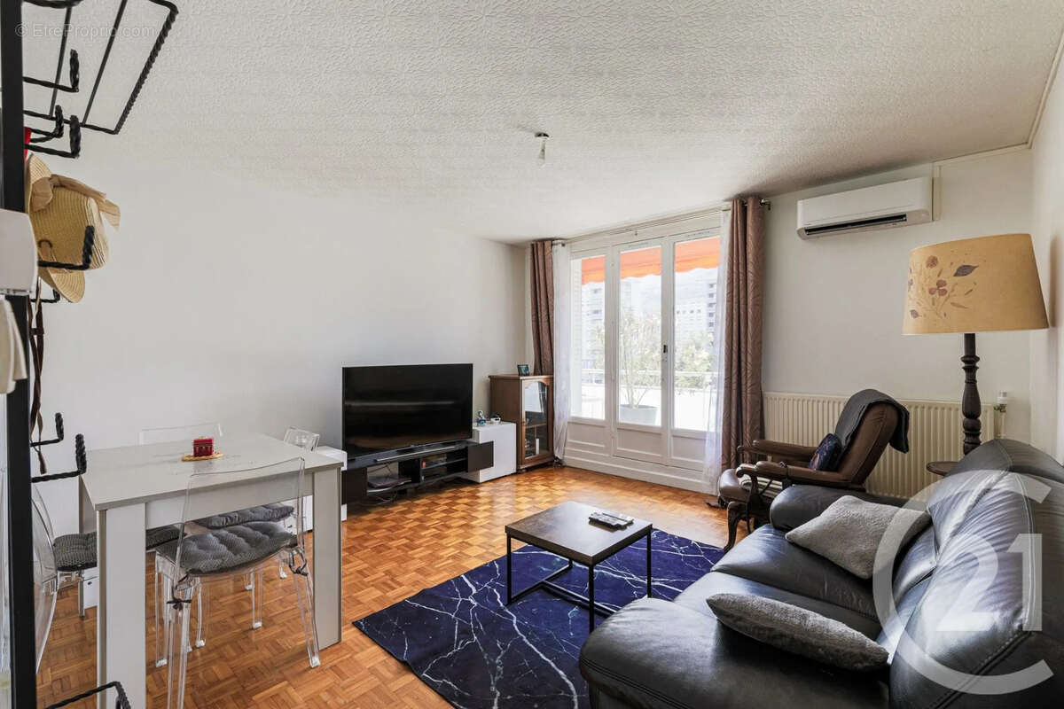 Appartement à SEYSSINS
