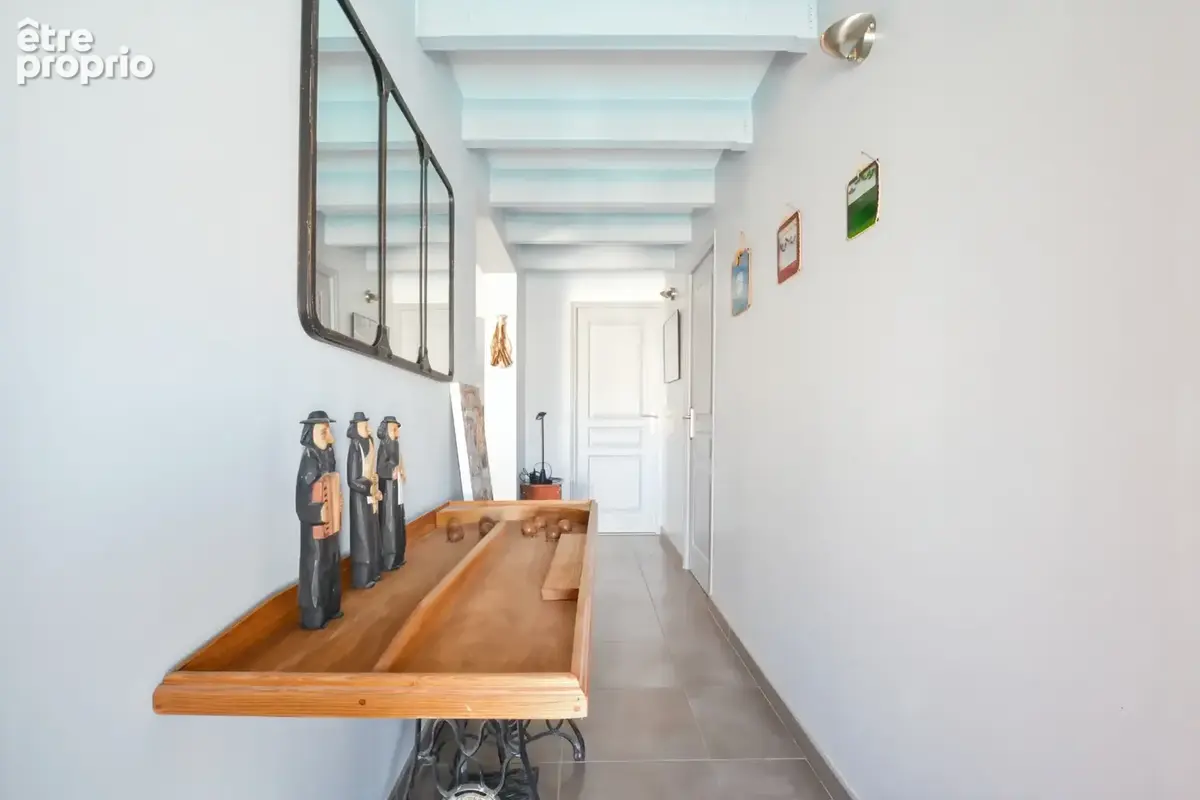 Montady – Maison familiale de 184 m² avec piscine et véranda - photo 3