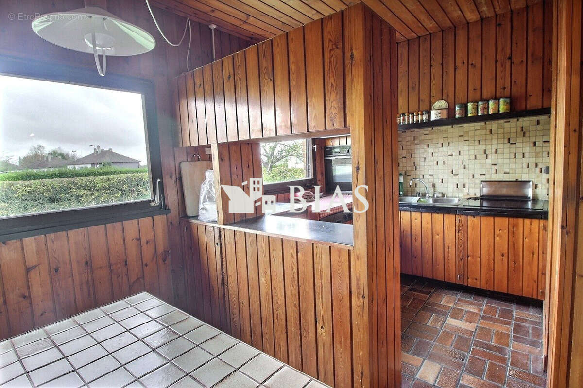 Maison à SAINT-OUEN-DU-TILLEUL