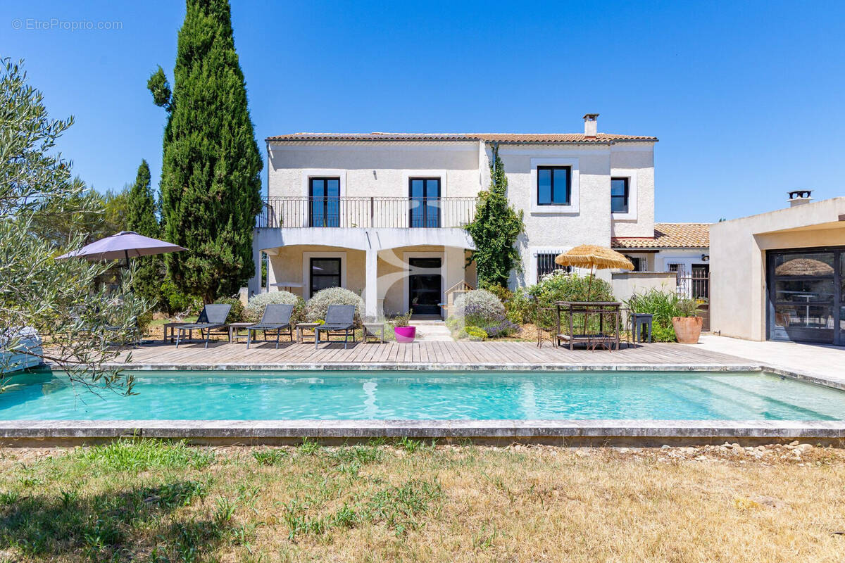Maison à MOLLEGES