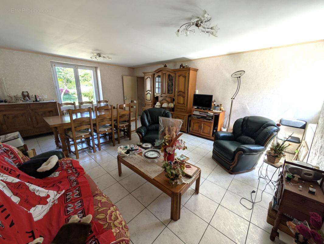 Maison à TREILLIERES