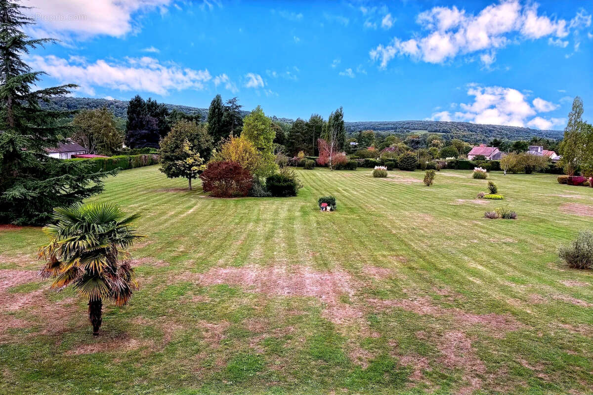 Maison à AUTHEUIL-AUTHOUILLET