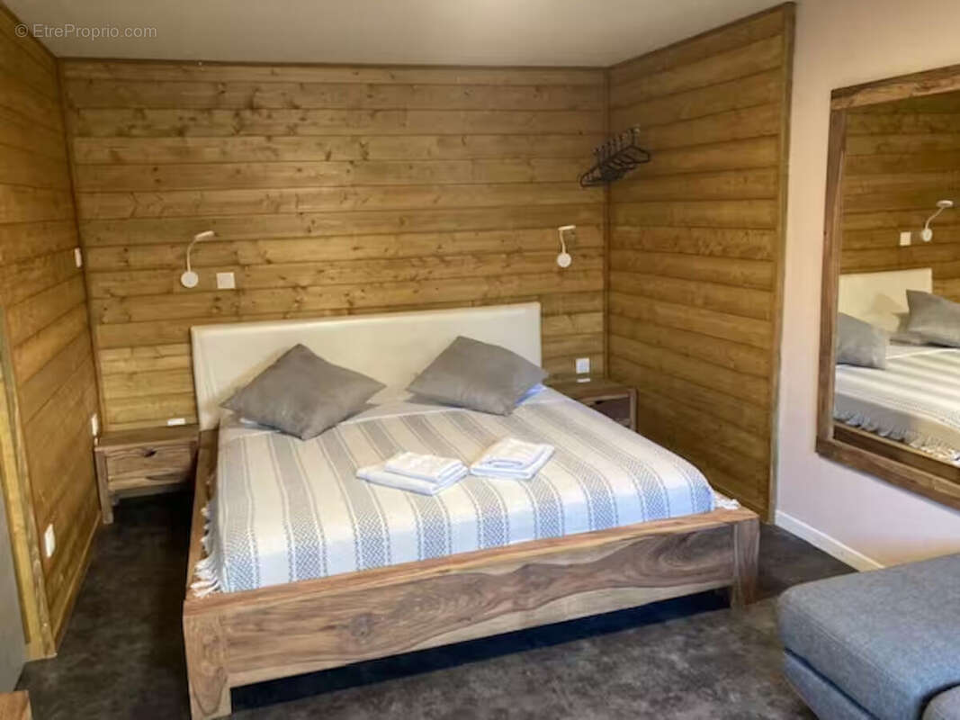 Maison à LES TROIS-BASSINS