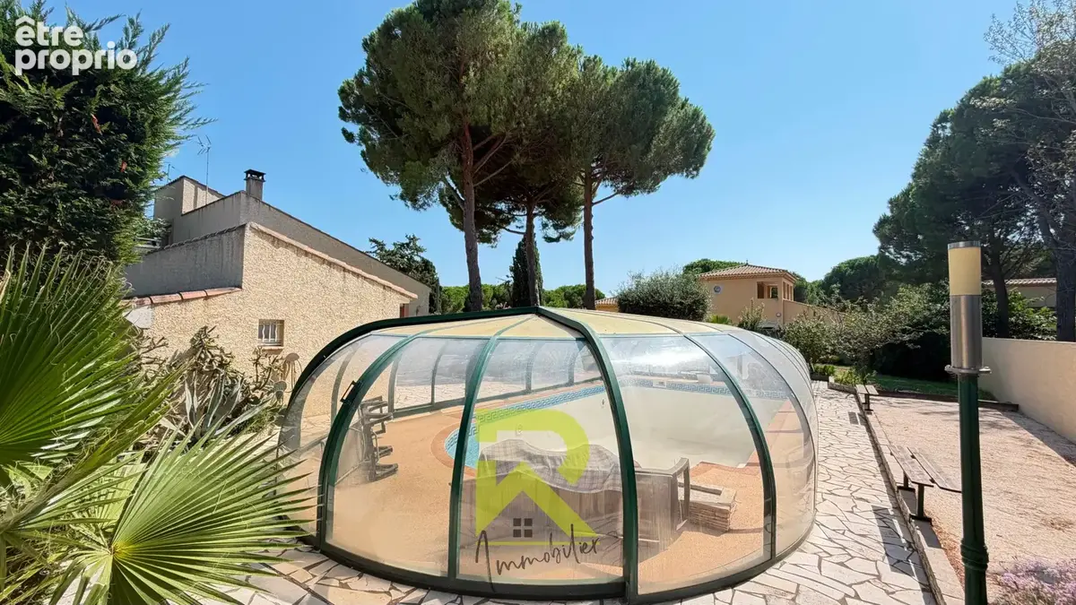 Grau d’Agde   Authentique propriété languedocienne avec piscine sur 1 561 m2 de terrain - photo 9