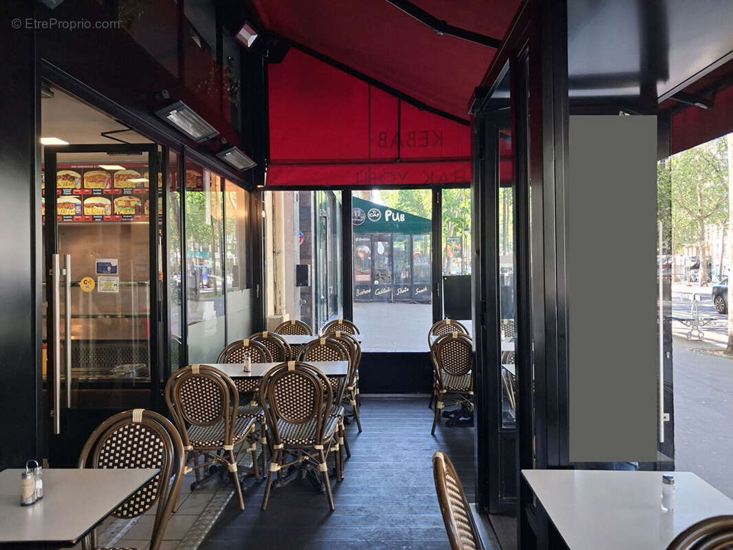 Commerce à PARIS-3E