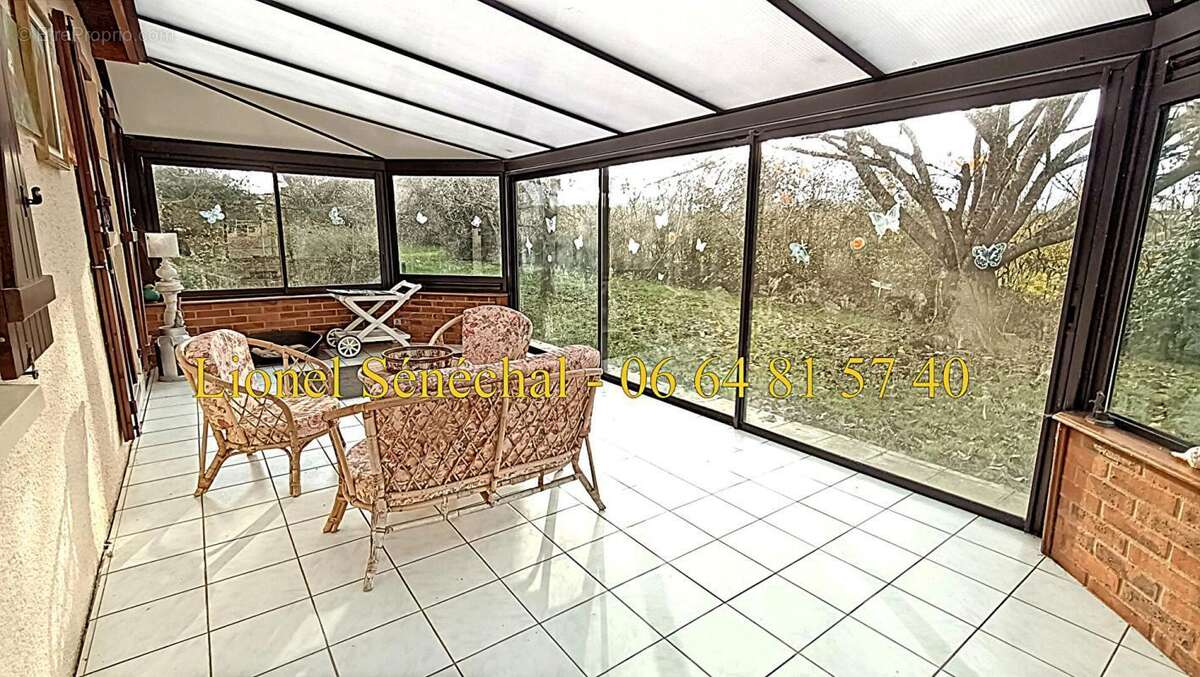 Maison à SAINTE-SABINE-SUR-LONGEVE