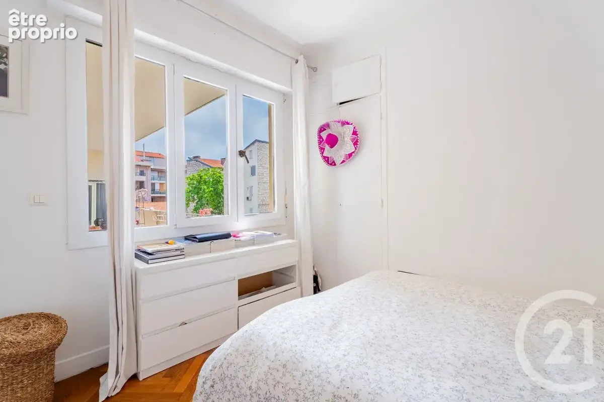 Appartement 3 pièces 63 m² à vendre à Nice (06000) - photo 8