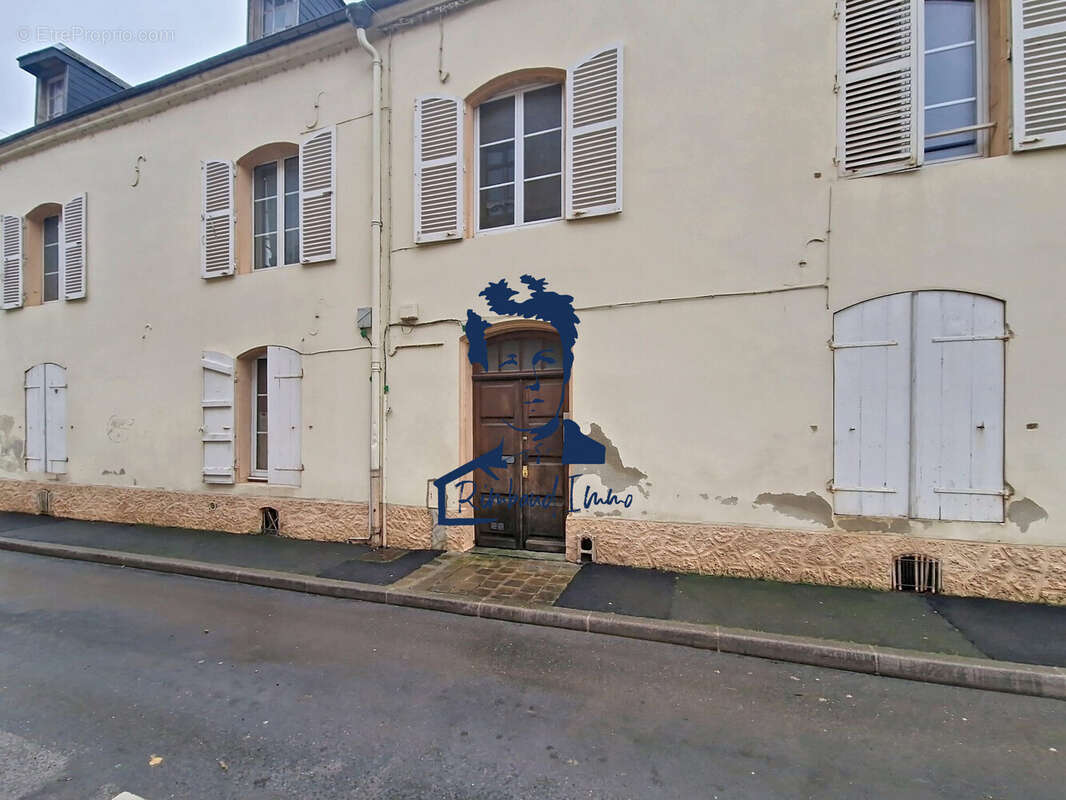 Appartement à CHARLEVILLE-MEZIERES