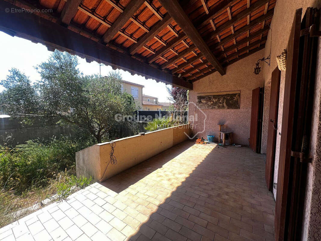 A SAISIR ! VILLA A RENOVER 4 chambres garage piscinable - photo 13