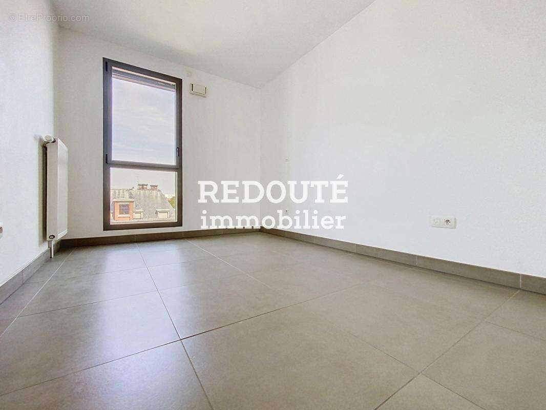 A vendre reims 51100 : appartement t 4 dernier etage / terrasse / balcon / parking et cave centre ville - photo 16