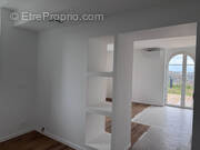 Appartement à MONT-SAINT-AIGNAN