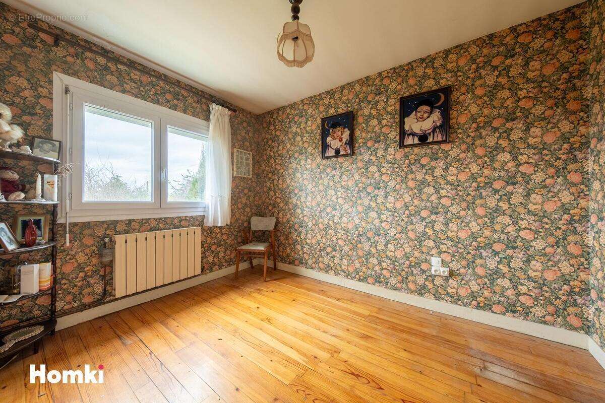 Terrain à LABARTHE-SUR-LEZE