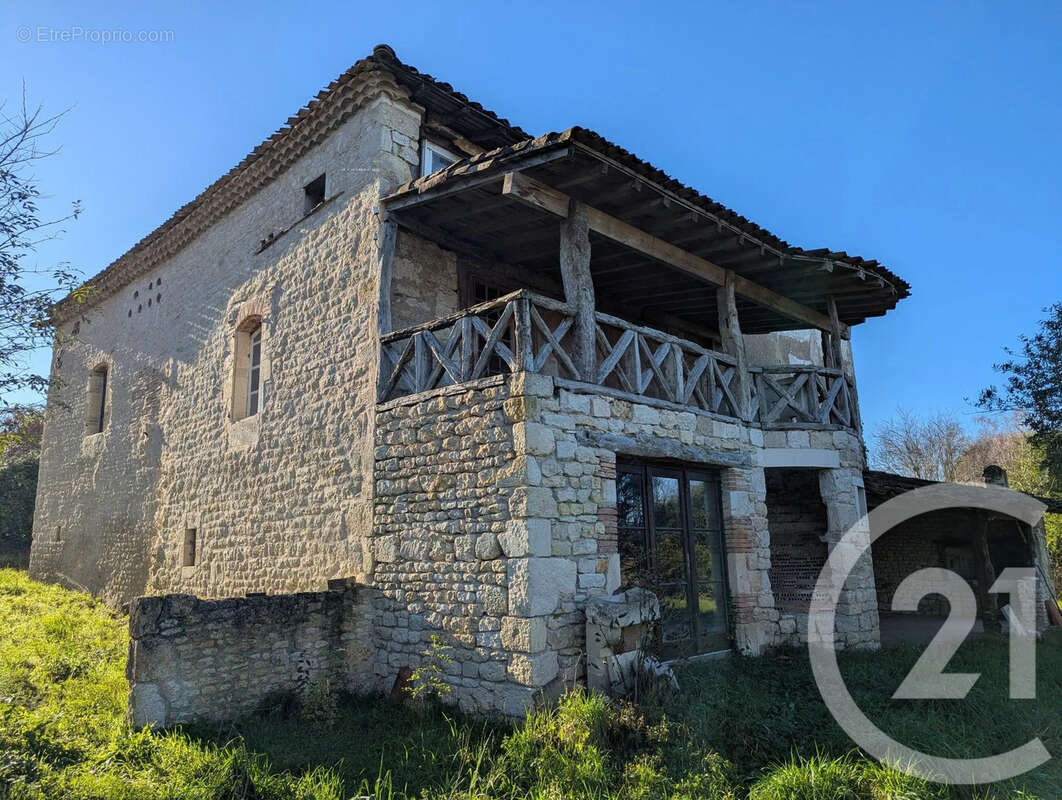 Maison à SENOUILLAC