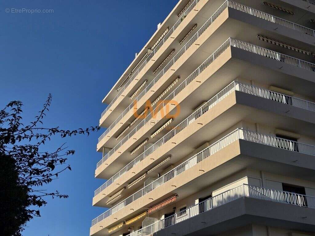 Appartement à SANARY-SUR-MER