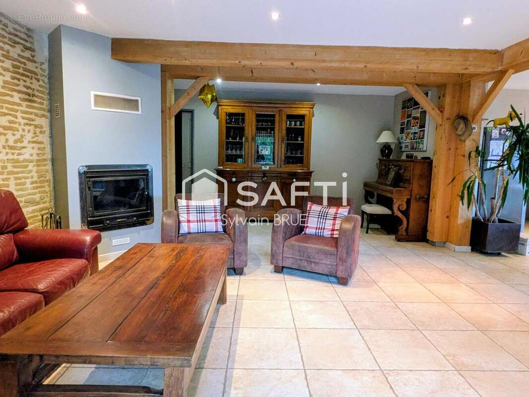 Photo 2 - Maison à LAMOTHE-CAPDEVILLE