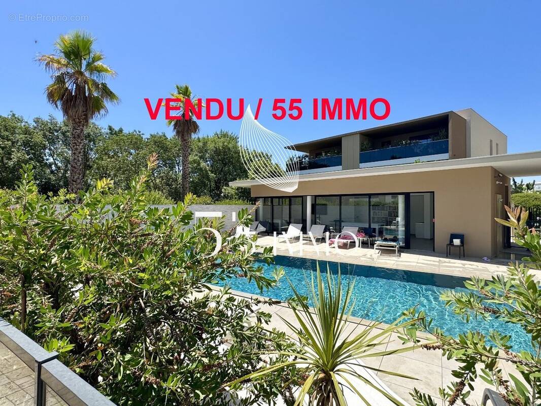 Appartement à LATTES