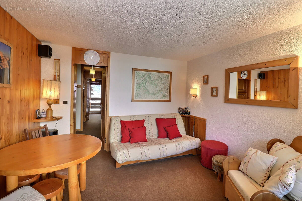 Appartement à LES ALLUES