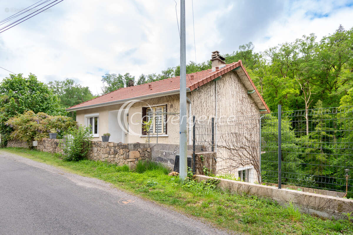 Maison à BOSMIE-L'AIGUILLE