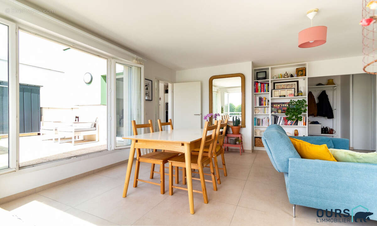 Appartement à SAINT-DENIS