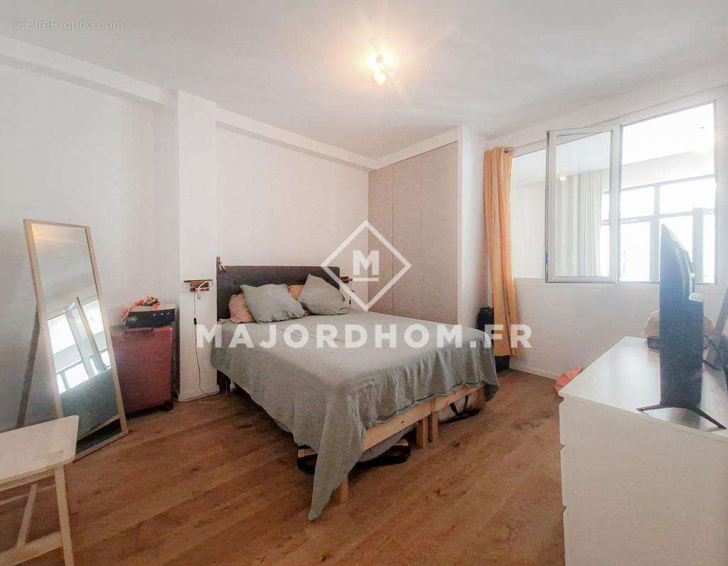 Appartement à MARSEILLE-7E