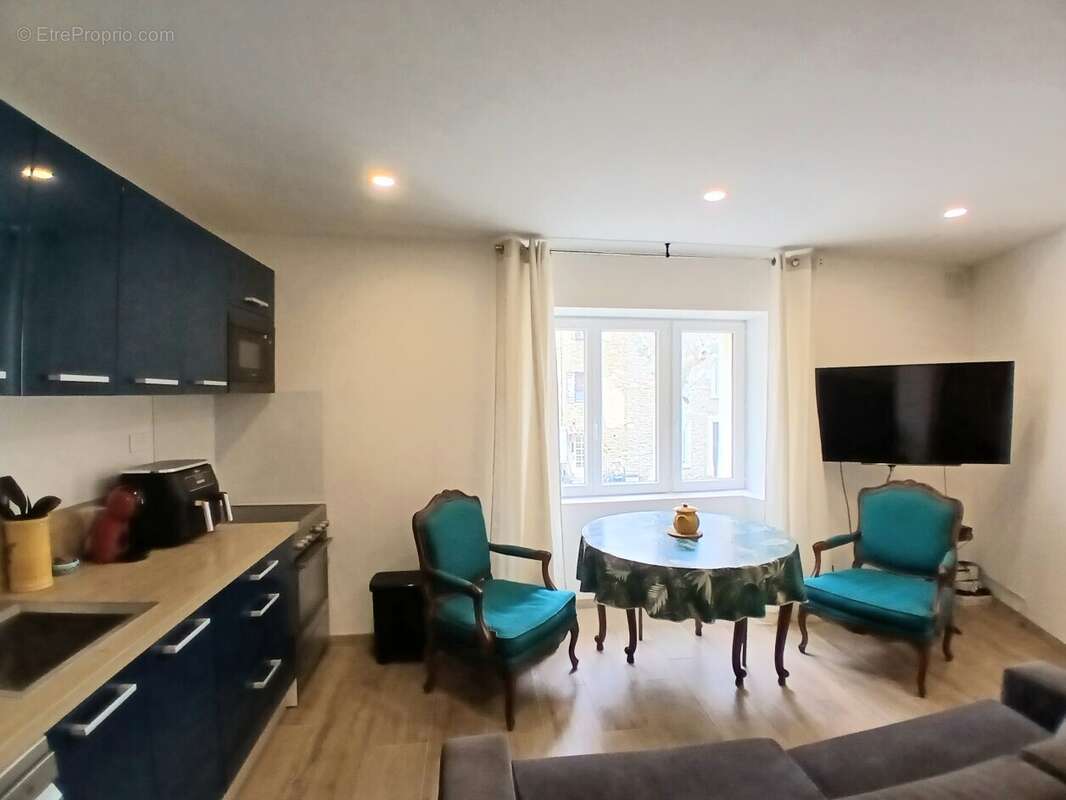 Maison à CAUNES-MINERVOIS