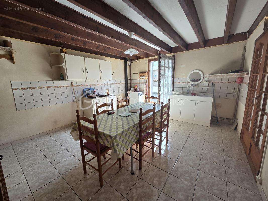 Maison à SAUZE-VAUSSAIS