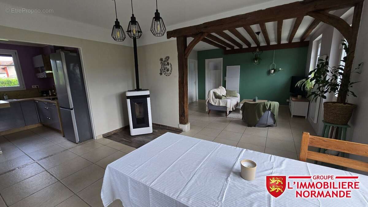Maison à ACQUIGNY
