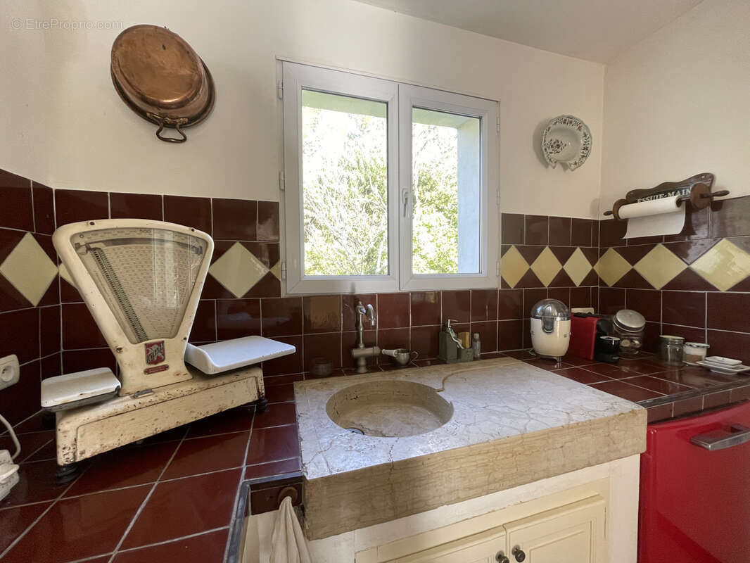 Maison à BAGNOLS-EN-FORET