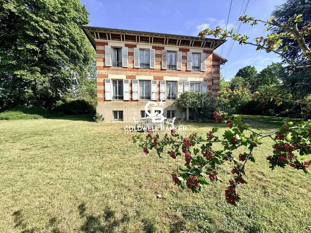 Maison à LE VESINET