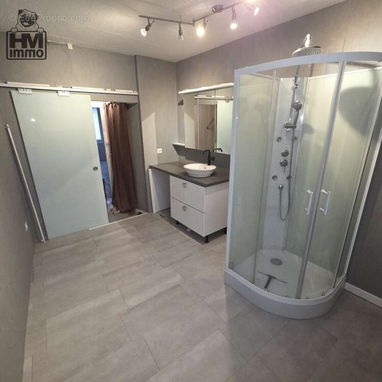 Maison à SAINT-PRIEST-TAURION