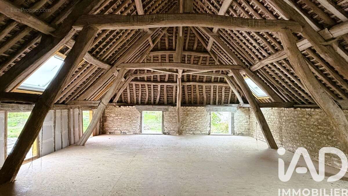 Photo 3 - Maison à LE PAVILLON-SAINTE-JULIE