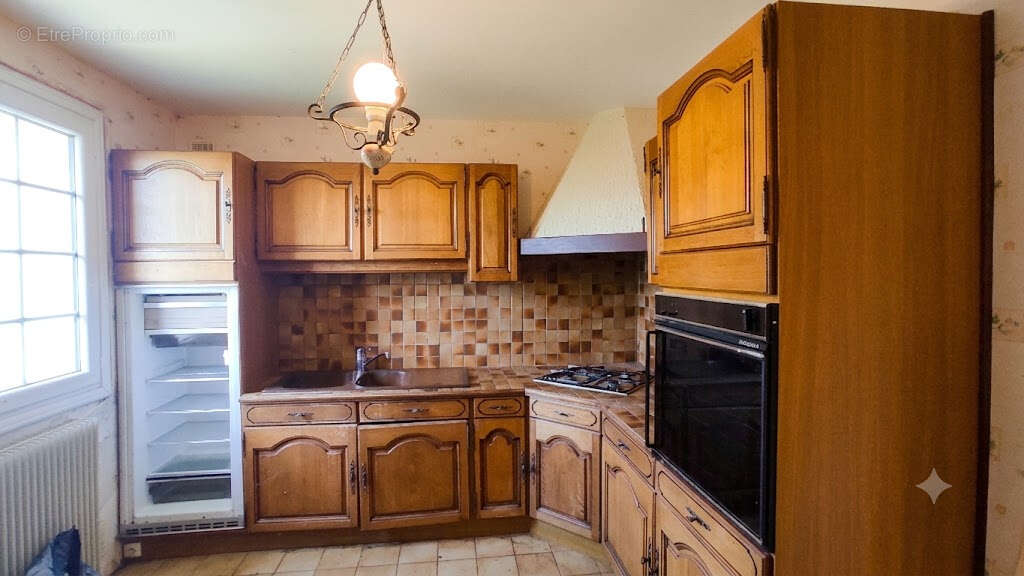 Maison à THURE