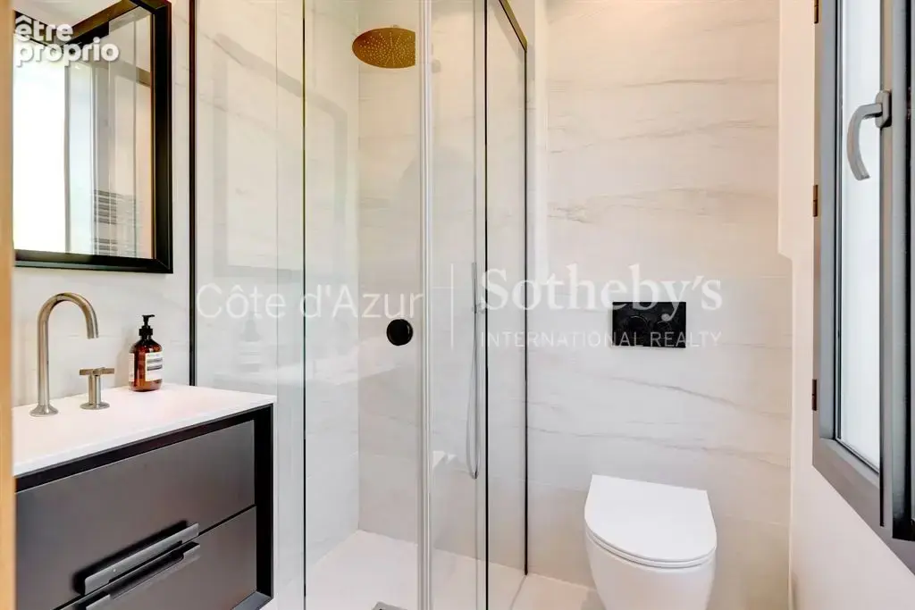 Cannes Californie villa contemporaine rénovée avec piscine chauffée et jardin paysager - photo 10