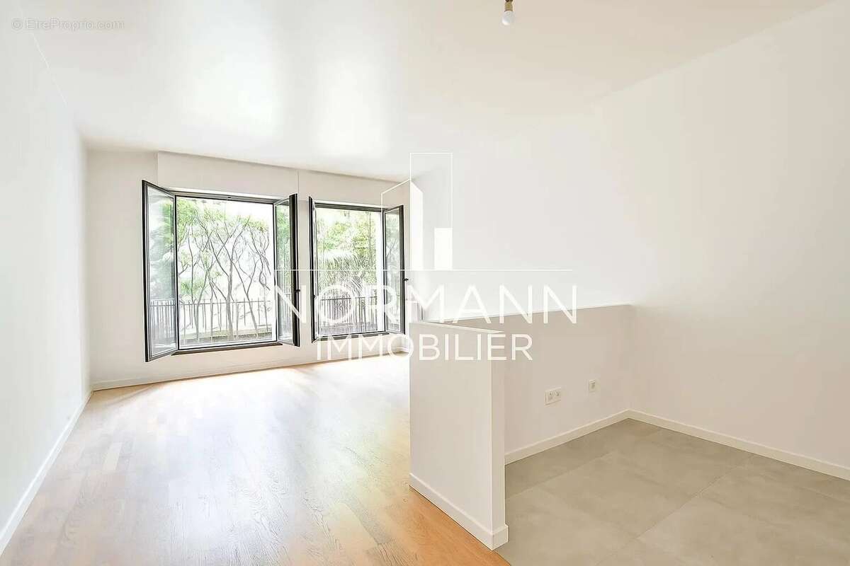 Appartement à LEVALLOIS-PERRET