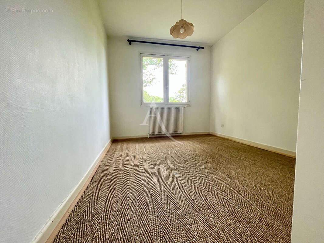 Maison à L&#039;ISLE-JOURDAIN