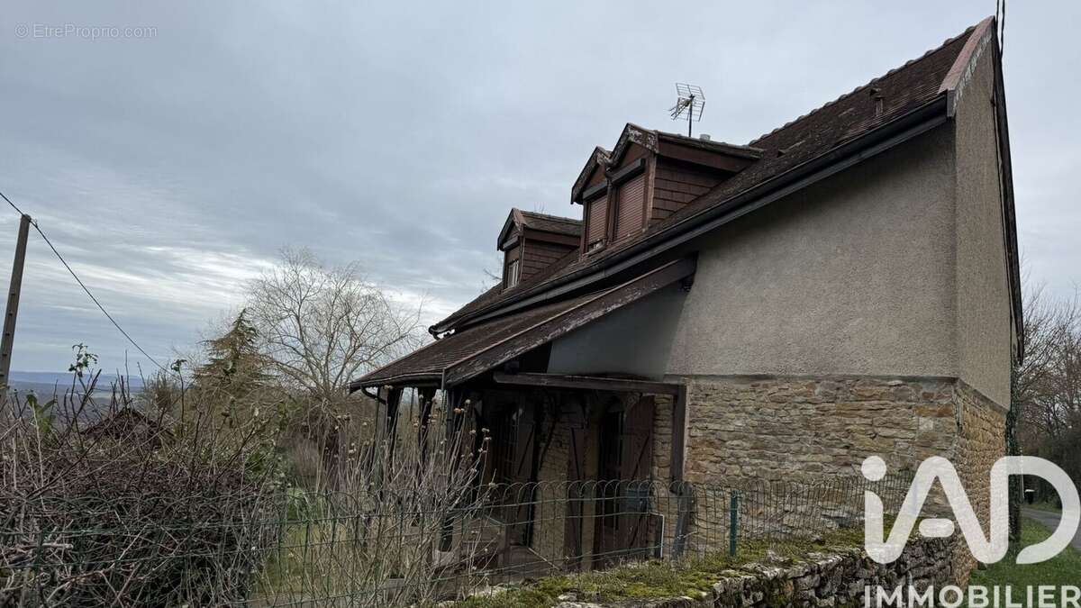 Photo 5 - Maison à LA CHAPELLE-SOUS-BRANCION