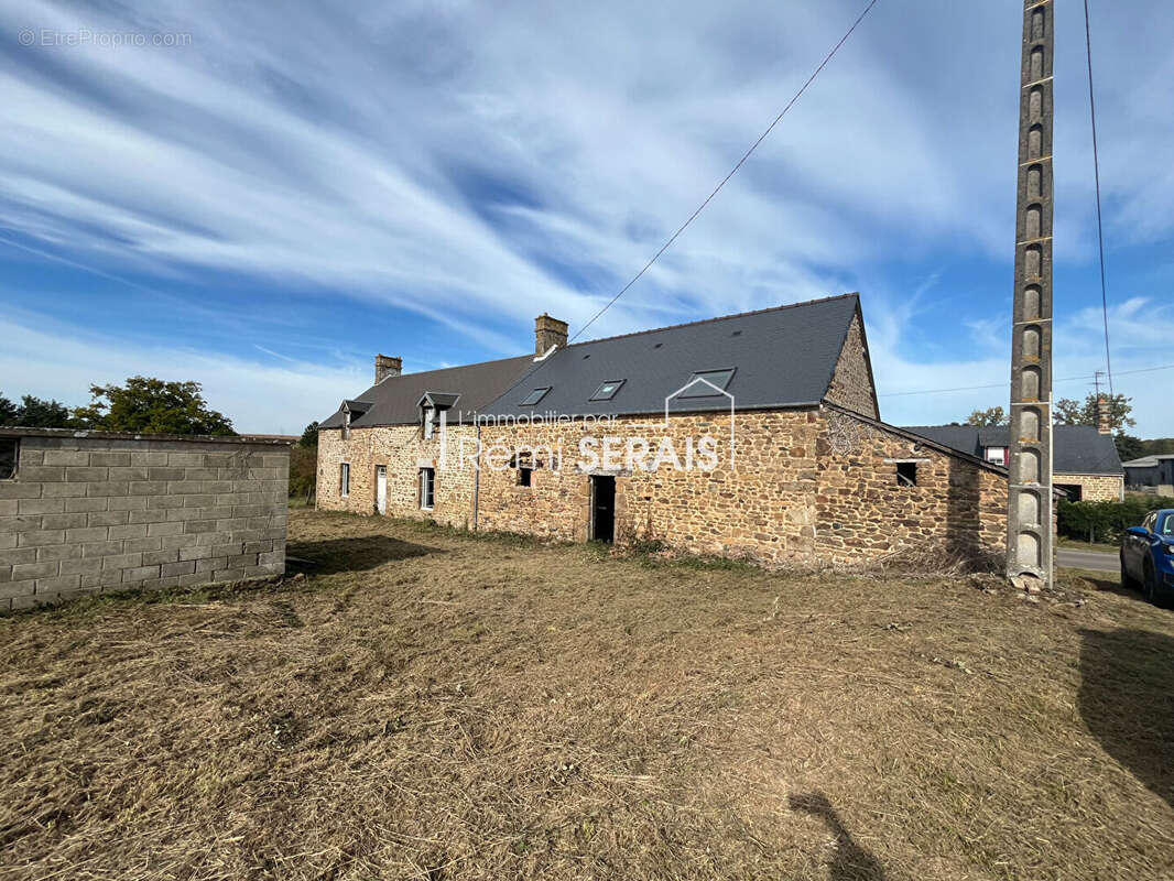 Maison à SAINT-FRAIMBAULT