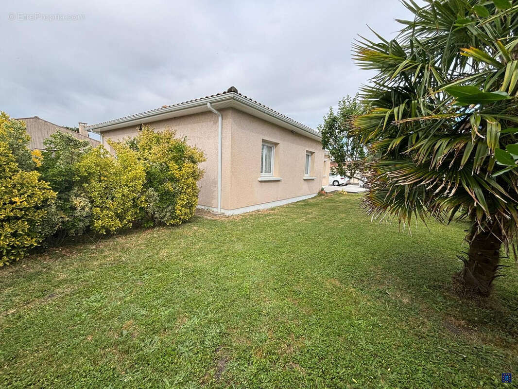 Maison à MEDIS