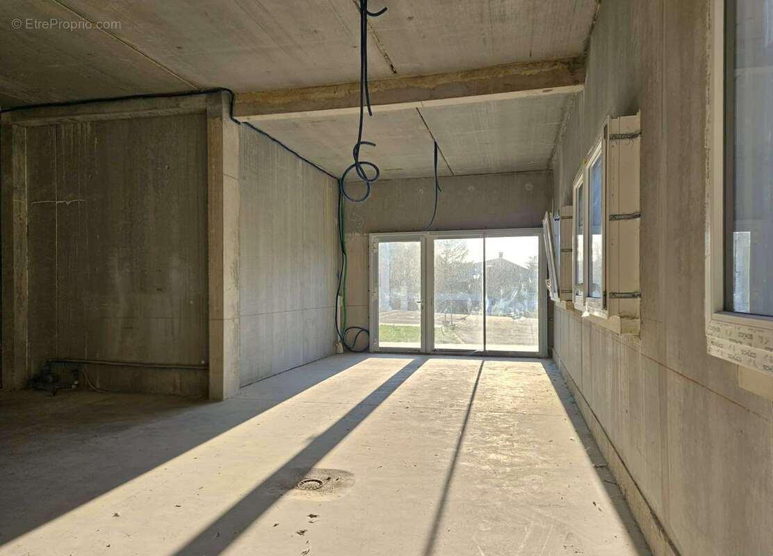 Appartement à BARAQUEVILLE