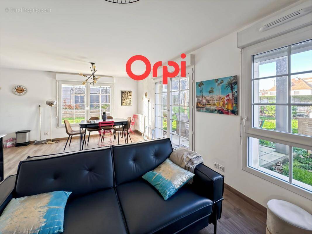 Appartement à BENERVILLE-SUR-MER