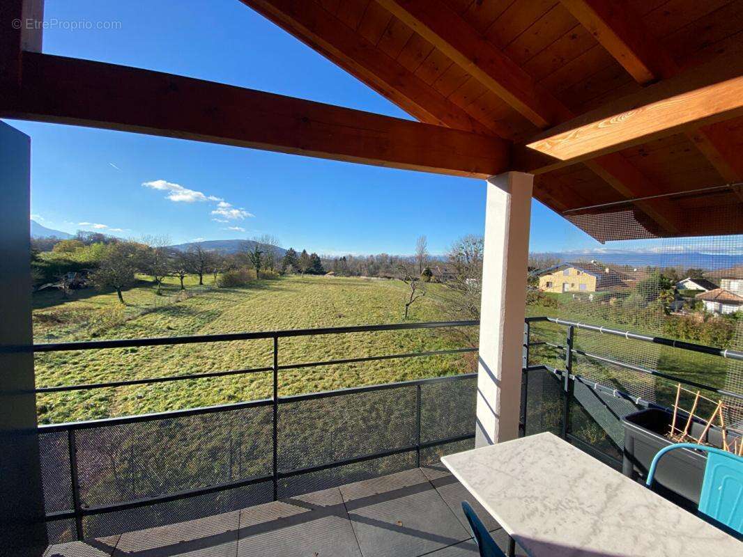 Appartement à MARGENCEL